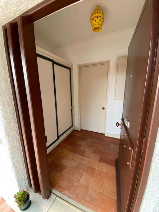 Sunny Villa With Golf Front View 빌라모라 외부 사진