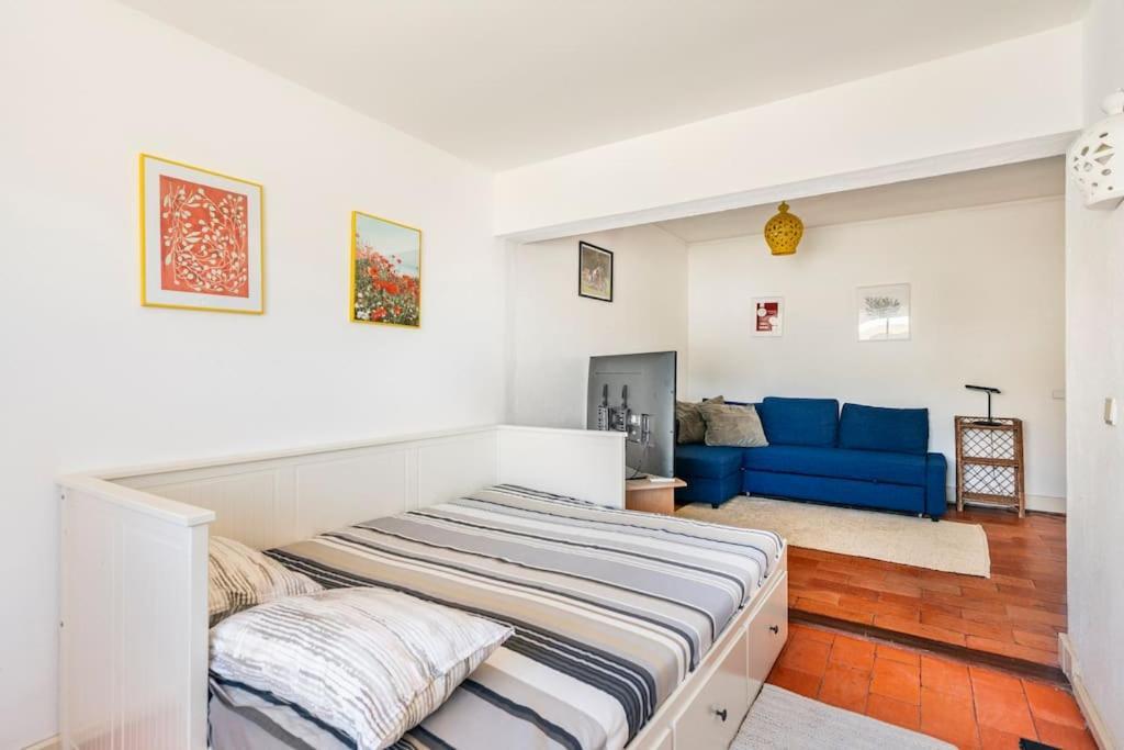 Sunny Villa With Golf Front View 빌라모라 외부 사진