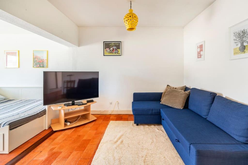 Sunny Villa With Golf Front View 빌라모라 외부 사진